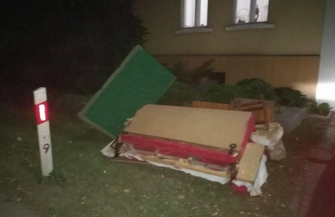 Apel o usunięcie wielkogabarytowych śmieci