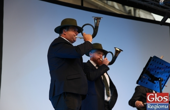 Artyści na scenie podczas Europejskich Dni Dziedzictwa - FILM