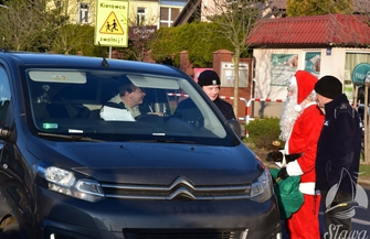 Mikołaj zatrzymywał kierowców