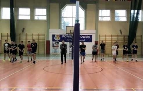 Halowe rozgrywki