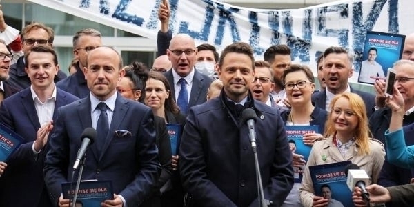 Spotkanie z Borysem Budkąprzesunięte