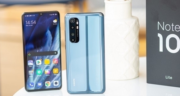 Jakie wybrać szkło hartowane i etui do Xiaomi Mi Note 10 Lite