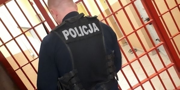 Dzielnicowi zatrzymali złodziei alkoholu