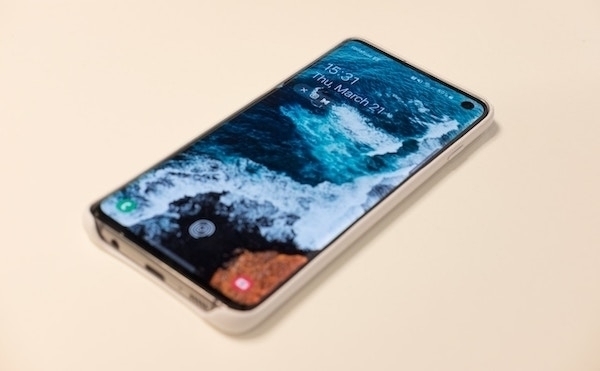 Etui na Samsung Galaxy S10 - jakie wybrać