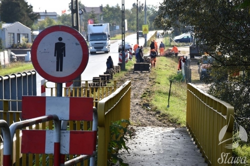 Remont chodnika rozpoczęty