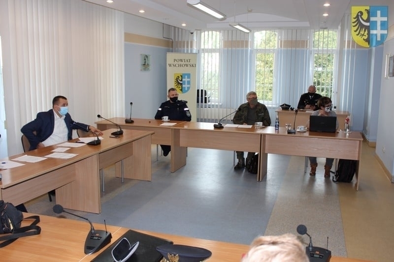 Posiedzenie Powiatowego Zespołu Zarządzania Kryzysowego i Komisji Bezpieczeństwa i Porządku Publicznego