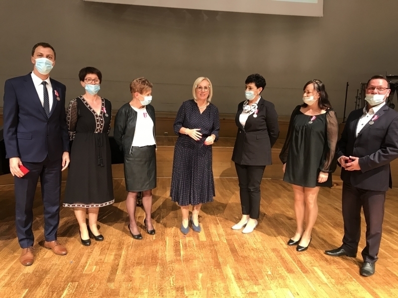Nagrody z okazji Dnia Edukacji Narodowej ZDJĘCIA