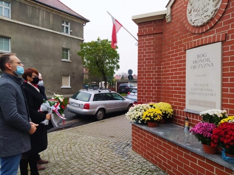 Władze gminne uczciły 102 rocznicę odzyskania niepodległości