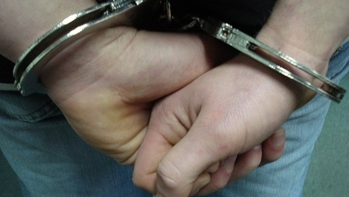 Kradł pieniądze w szkolnych szatniach