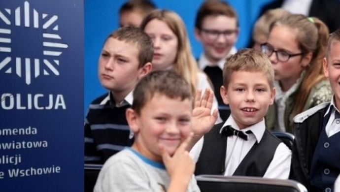 Dzień otwarty na komendzie.