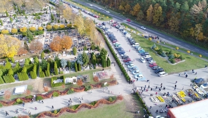 Cmentarz komunalny przy ul. Osieckiej zamknięty do odwołania 