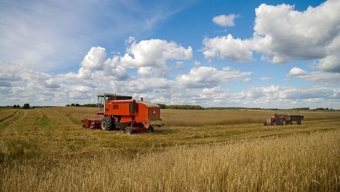 Wybierz farbę rolniczą do Bizona i zadbaj o swój kombajn