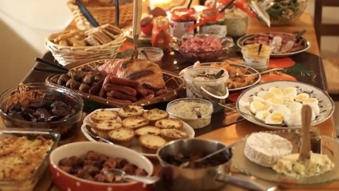 NAJLEPSZE OFERTY Z OKAZJI BOŻEGO NARODZENIA W SIECI STOKROTKA
