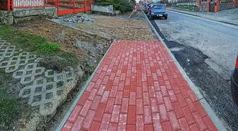 Wymiana chodników na ul. Polnej [GALERIA]