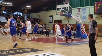 Koniec męskiego basketu w Lesznie 