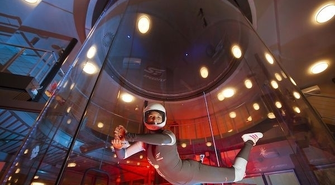 Loty w tunelu aerodynamicznym we Wrocławiu to gwarancja emocji.