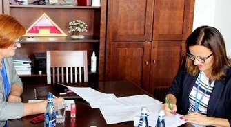 Powstanie parking przy SP 2 i 1 ZS oraz nowa nawierzchnia ulic Nowy Rynek