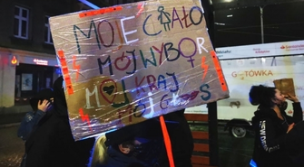 Marsz, spacer, protest, strajk - w obronie praw kobiet