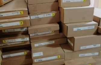 Meble z IKEA dla dwóch powiatowych szkół