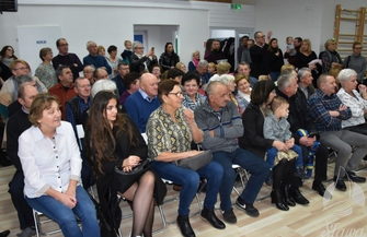 Maluchy podbiły serca swoich dziadków.