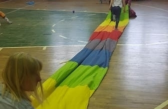 Świat w kawałkach świat do poskładania - rodzina która na nowo staje się siłą