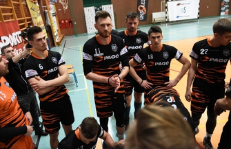 UKS 9 Leszno 03 MUKS Amber Kalisz foto