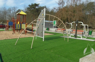 Plac zabaw w Kuźnicy Głogowskiej