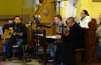 Uroczystość w kościele farnym na 100. rocznicę urodzin św. Jana Pawła II