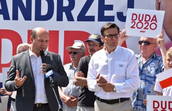 Politycy PiS w Sławie FILM