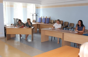 Spotkanie z dyrektorami szkół i placówek w aspekcie rozpoczęcia roku szkolnego w sytuacji pandemii COVID-19