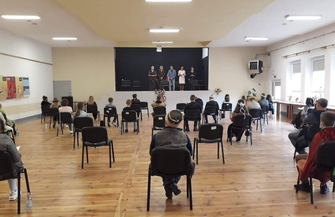 Narodowe Czytanie wŚwietlicy Miejskiej wSzlichtyngowej ZDJĘCIA