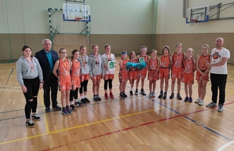 Relacja z Memoriałowego Turnieju Koszykówki we Wschowie