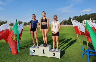 7 złotych medali podopiecznych trenera Orłowskiego ZDJĘCIA