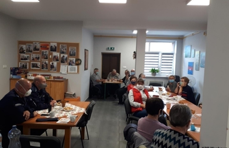 Policjanci spotkali sięz seniorami ze Szlichtyngowej ZDJĘCIA