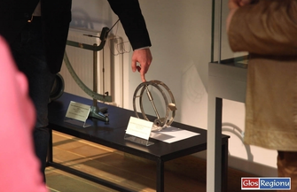 Z Papierem Przez Dwa Tysiąclecia w MZW VIDEO