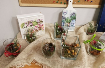 Seniorzy ze Szlichtyngowej przygotowali przepiękne dekoracje