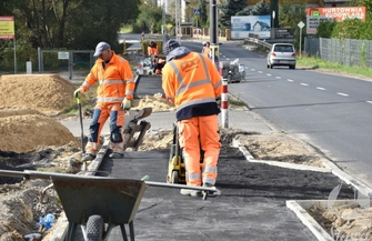 Kolejne metry kostki ułożone