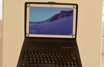 Staszic otrzymał nowe tablety.