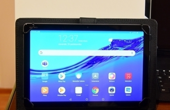 Staszic otrzymał nowe tablety.