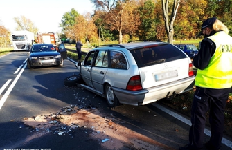 Zderzenie 3 samochodów w Dębowej Łęce