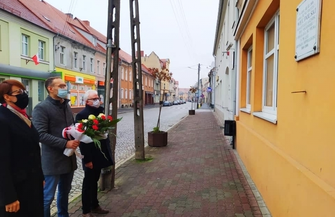 Władze gminne uczciły 102 rocznicę odzyskania niepodległości