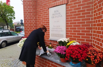 Władze gminne uczciły 102 rocznicę odzyskania niepodległości