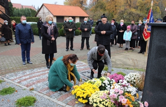 Obchody Narodowego Święta Niepodległości w Szlichtyngowej ZDJĘCIA