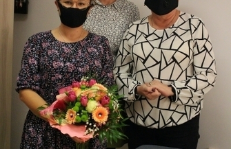 Życzenia dla pracowników Miejsko-Gminnego Ośrodka Pomocy Społecznej