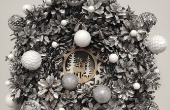 Świąteczne warsztaty rękodzielnicze w Klubie Senior ZDJĘCIA