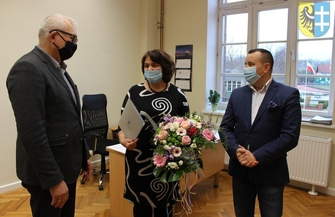 Jakub Ślipko zastąpił ElżbietęPrzygodę na stanowisku dyrektora 1 LO