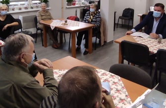 Spotkanie z prawnikiem w Klubie Senior ZDJĘCIA