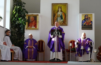 Nowy proboszcz we Wschowie oficjalnie wprowadzony ZDJĘCIA