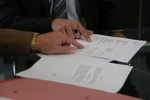 Wypowiedzenie umowy o pracę wzór i okres wypowiedzenia