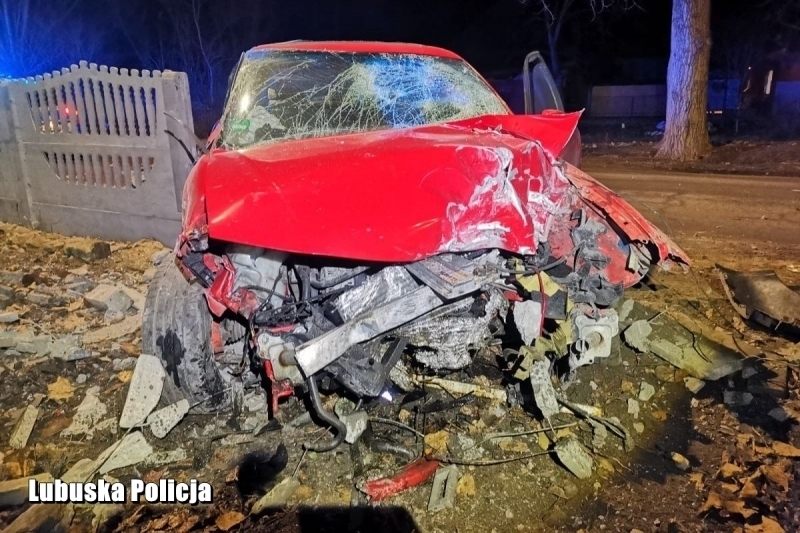 Mając 15 promila uciekał przed policjantami.